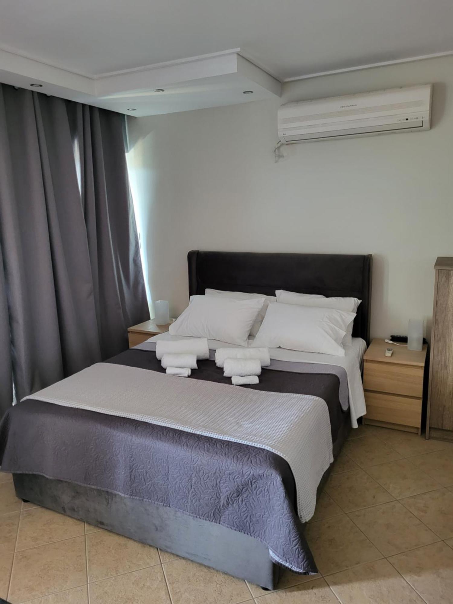 "Stergiou Luxury Apartment 2Nd Floor" Με Κοινη Πισινα Saronida Zimmer foto